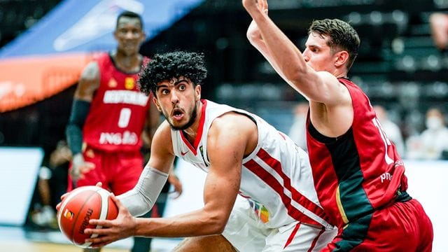 Tunesiens Ahmed Addami (l) und Deutschlands Lukas Wank Tunesiens Ahmed Addami (l) und Deutschlands Lukas Wank