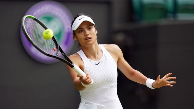 Emma Raducanu, 338.