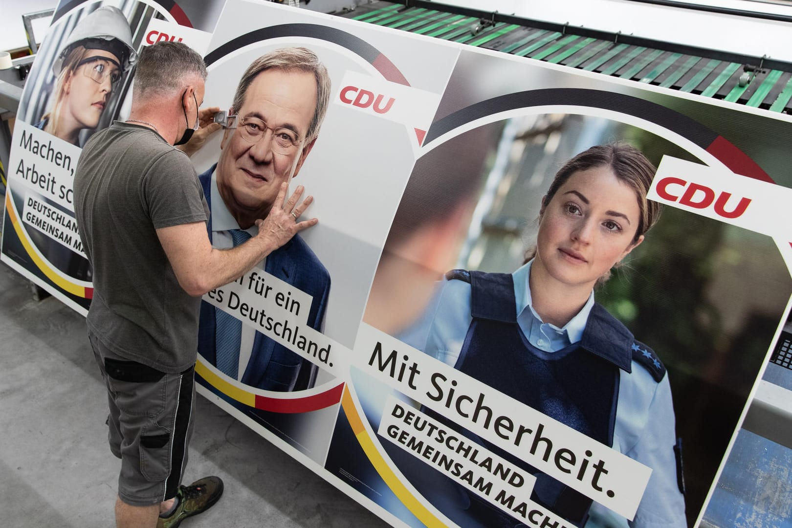 Ein Wahlplakat der CDU: Auch von der Gewerkschaft der Polizei kommt Kritik.