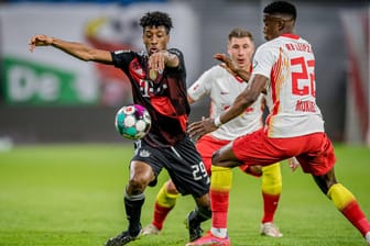 Aus der letzten Saison: Leipzigs Nordi Mukiele und Willi Orban gegen Bayerns Kingsley Coman (l.).
