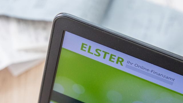 In der Steuererklärung sollten auch Versicherungsbeiträge angegeben werden - denn viele Policen mindern die Steuerlast. In der Steuererklärung sollten auch Versicherungsbeiträge angegeben werden - denn viele Policen mindern die Steuerlast.