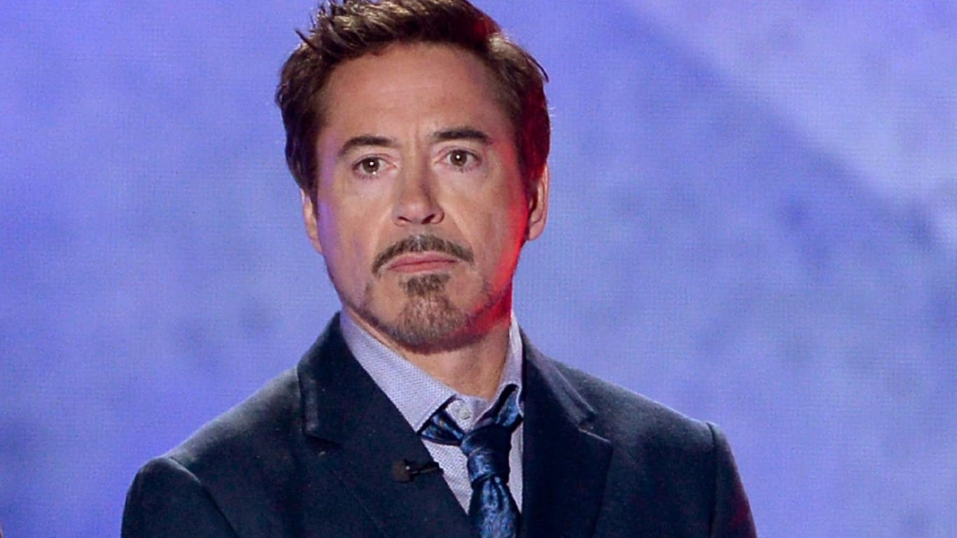 Robert Downey Jr.: Der Schauspieler muss Abschied von seinem Vater nehmen.