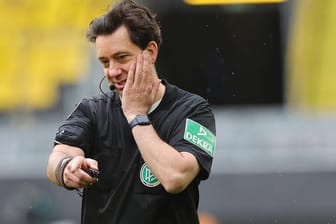 Manuel Gräfe: Der Ex-Bundesliga-Schiedsrichter hätte den Elfmeter vor dem 2:1 nicht gegeben.