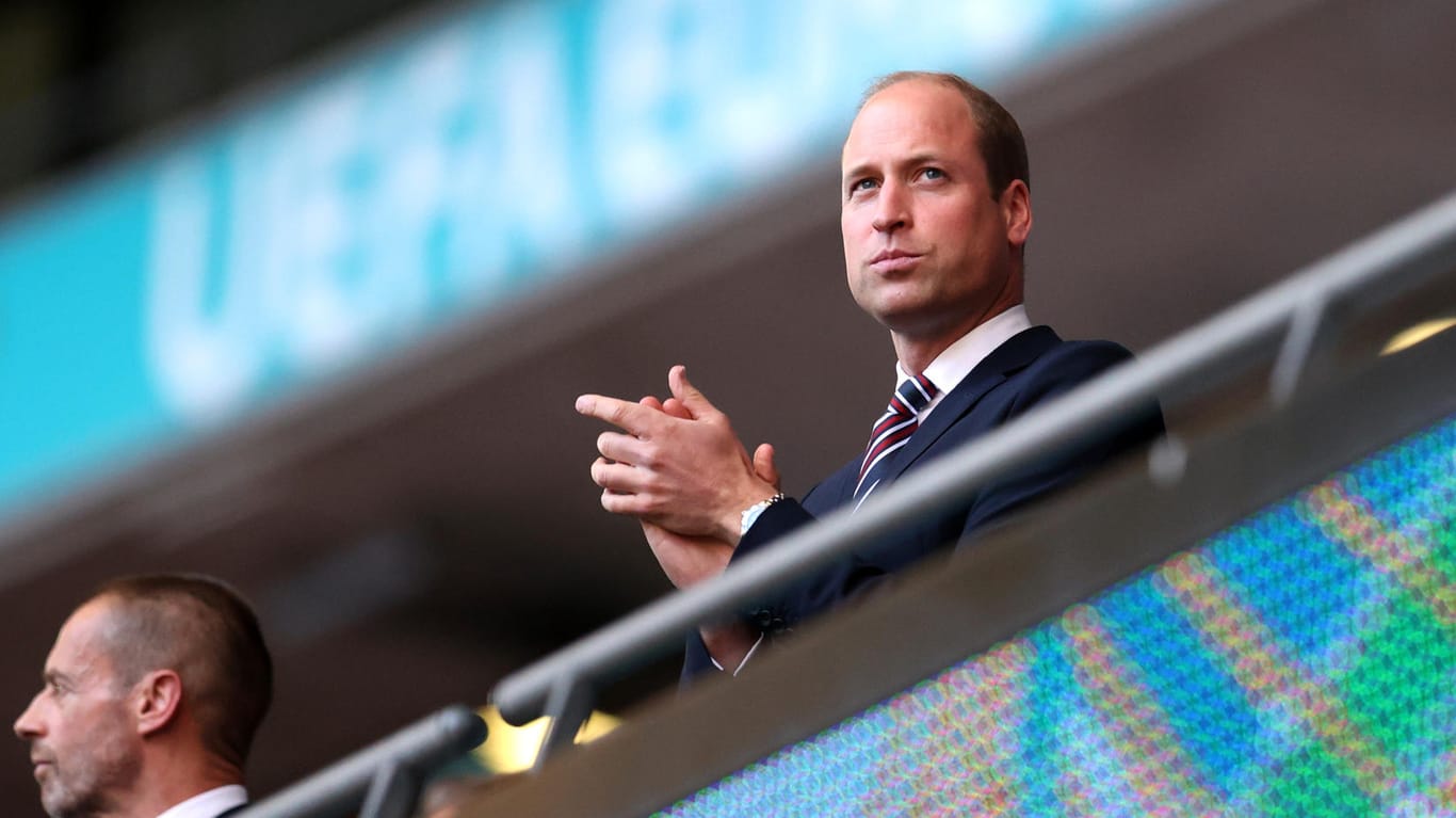 Prinz William: Er sah sich das EM-Spiel England gegen Dänemark im Stadion an.