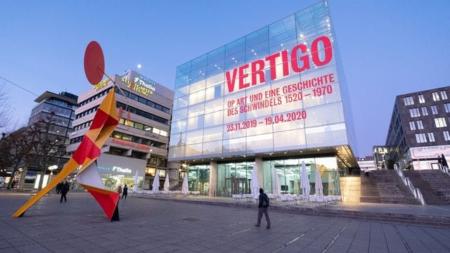 Das Gebäude des Kunstmuseums Stuttgart (Archivbild): Die Ausstellung läuft noch bis zum 11. Juli. Das Gebäude des Kunstmuseums Stuttgart (Archivbild): Die Ausstellung läuft noch bis zum 11. Juli.