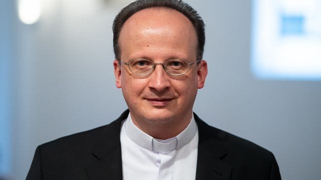 Christoph Klingan Christoph Klingan