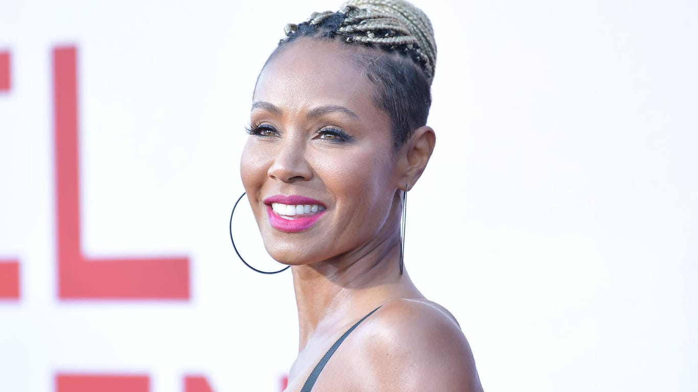 Jada Pinkett Smith: Die Schauspielerin spricht offen über ihren Alkohol- und Drogenkonsum.