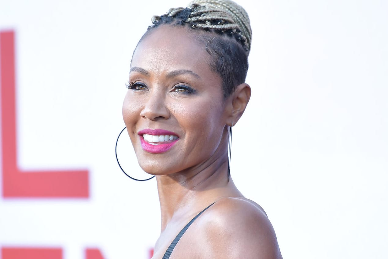 Jada Pinkett Smith: Die Schauspielerin spricht offen über ihren Alkohol- und Drogenkonsum.