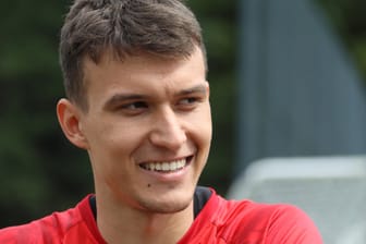 Dejan Ljubicic lächelt: Der Österreicher ist zum 1. FC Köln gewechselt.