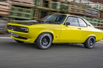 Opel Manta GSe ElektroMOD: Der Elektro-Nachbau ist – rein äußerlich – nah dran am Original von 1970. Die kommende Neuauflage wird allerdings komplett anders aussehen.