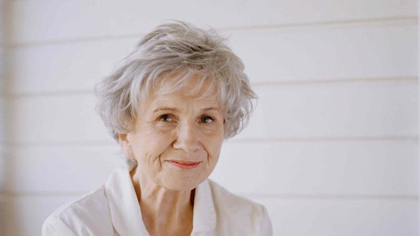 Die kanadische Literaturnobelpreisträgerin Alice Munro feiert ihren 90.