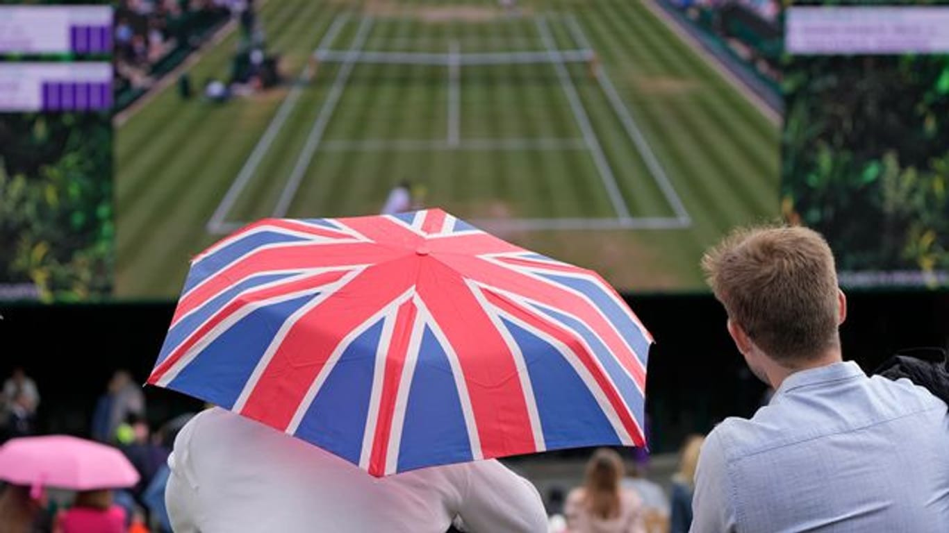 Regenpause in Wimbledon.