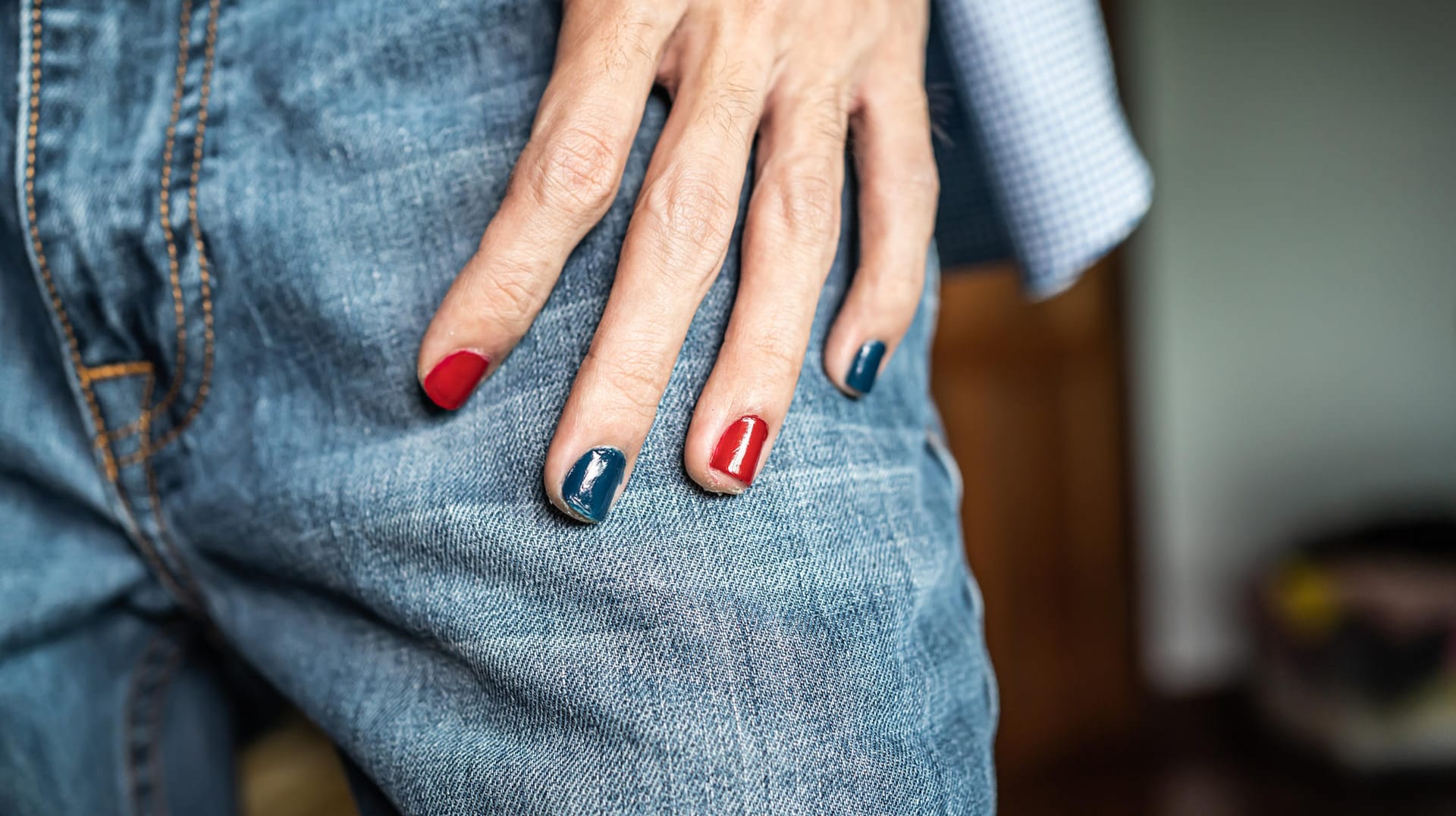 Nagellack: Dass Männer Nagellack für sich entdecken, ist bislang kein Massenphänomen, aber immer wieder zu beobachten.