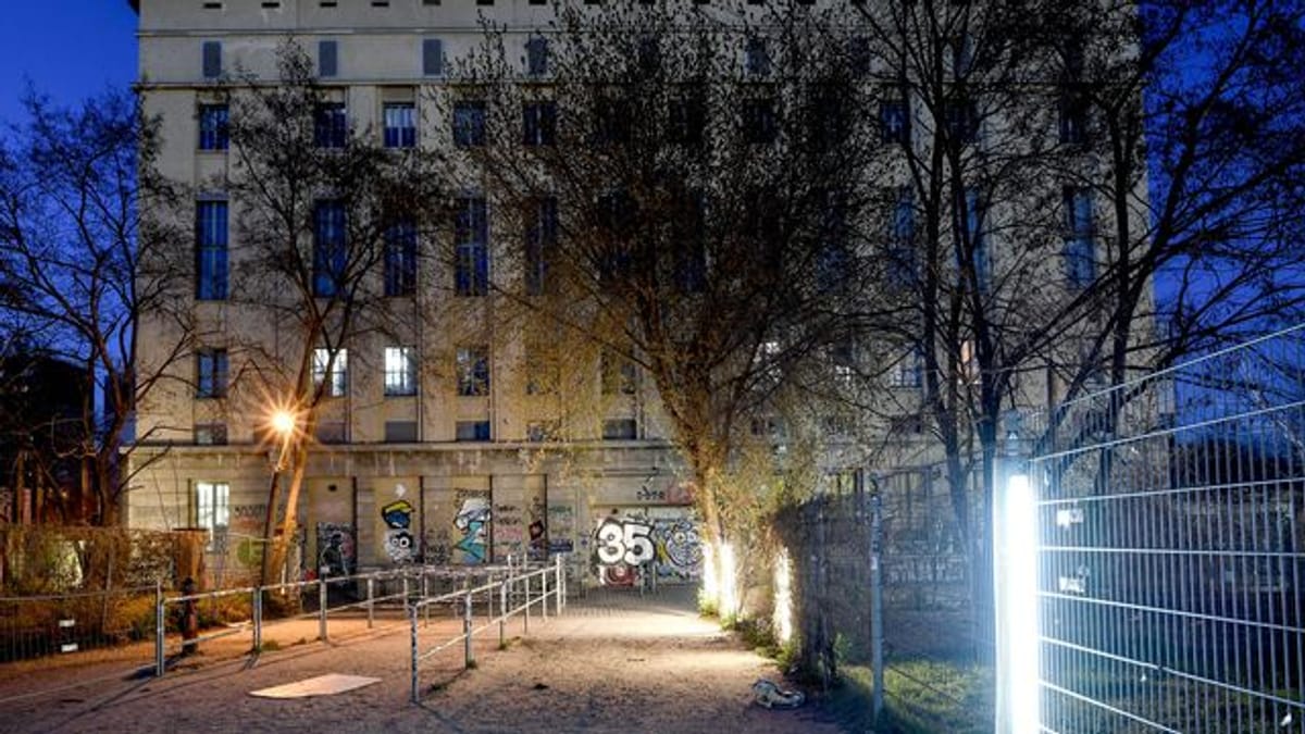 Berghain nach CoronaPause wieder seinen Garten