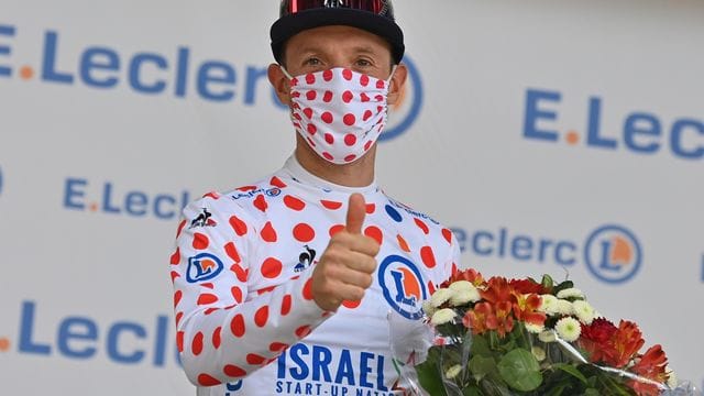Der Kanadier Michael Woods steht nach der 14. Der Kanadier Michael Woods steht nach der 14.
