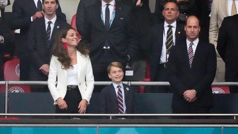 Beim Finale der EM 2020 waren auch Herzogin Kate und Prinz George wieder mit dabei.