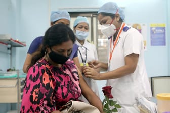 Corona-Impfung in Mumbai: Bisher sind nur 5 Prozent der Bevölkerung vollständig geimpft.