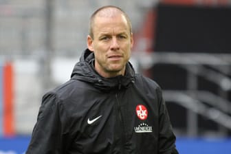 Kevin McKenna, hier noch als Co-Trainer beim 1. FC Kaiserslautern (Archivbild): Beim 1. FC Köln war der Kanadier zuletzt Assistent beim Profi-Team gewesen.