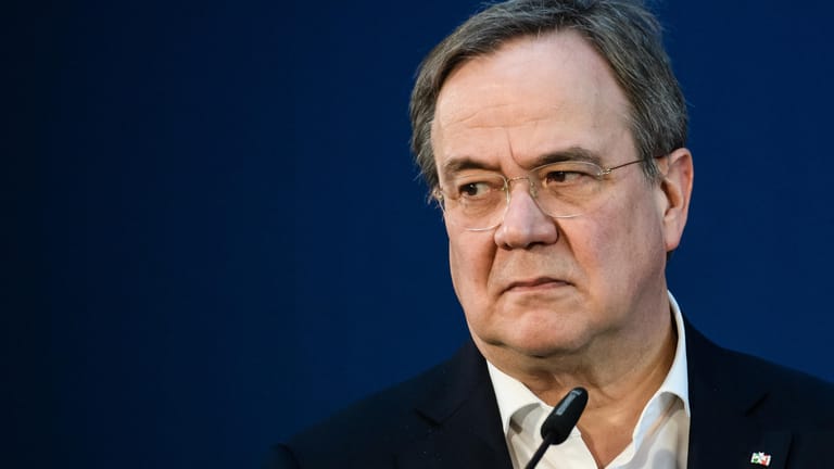 CDU-Kanzlerkandidat Armin Laschet: Zahlreiche Skandale fallen in seine Amtszeit als Ministerpräsident von Nordrhein-Westfalen. Bislang ist alles von ihm abgeprallt. Ändert sich das jetzt?