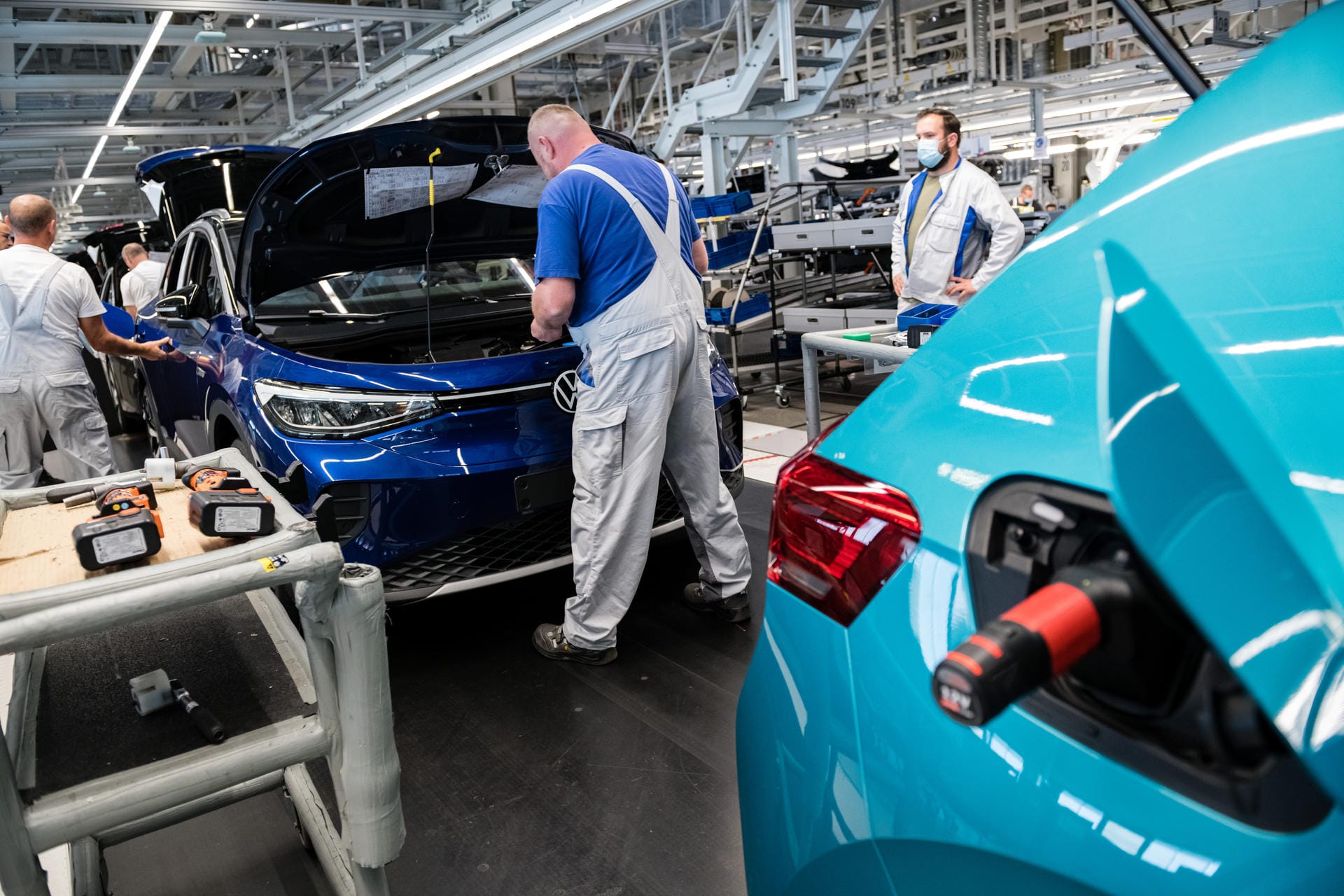 Produktion in einem VW-Werk (Symbolbild): Am Dienstag musste VW alle Mitarbeiter aus einem US-Werk evakuieren. Produktion in einem VW-Werk (Symbolbild): Am Dienstag musste VW alle Mitarbeiter aus einem US-Werk evakuieren.