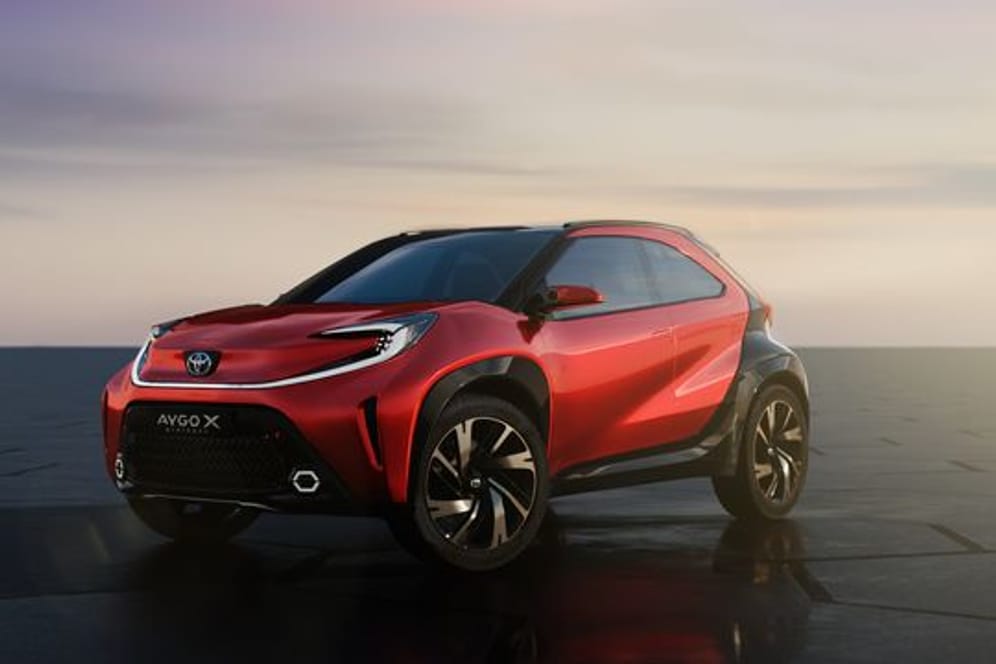 Zwerg blickt in Zukunft: Mit der Studie Aygo X Prologue dürfte Toyota bereits auf das Design des neuen Aygo hinweisen.