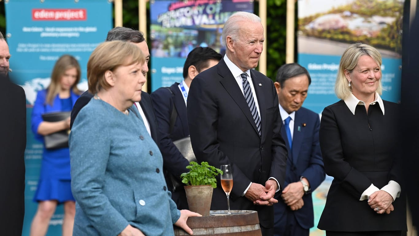 Bundeskanzlerin Angela Merkel und US-Präsident Joe Biden beim G7-Gipfel in Großbritannien