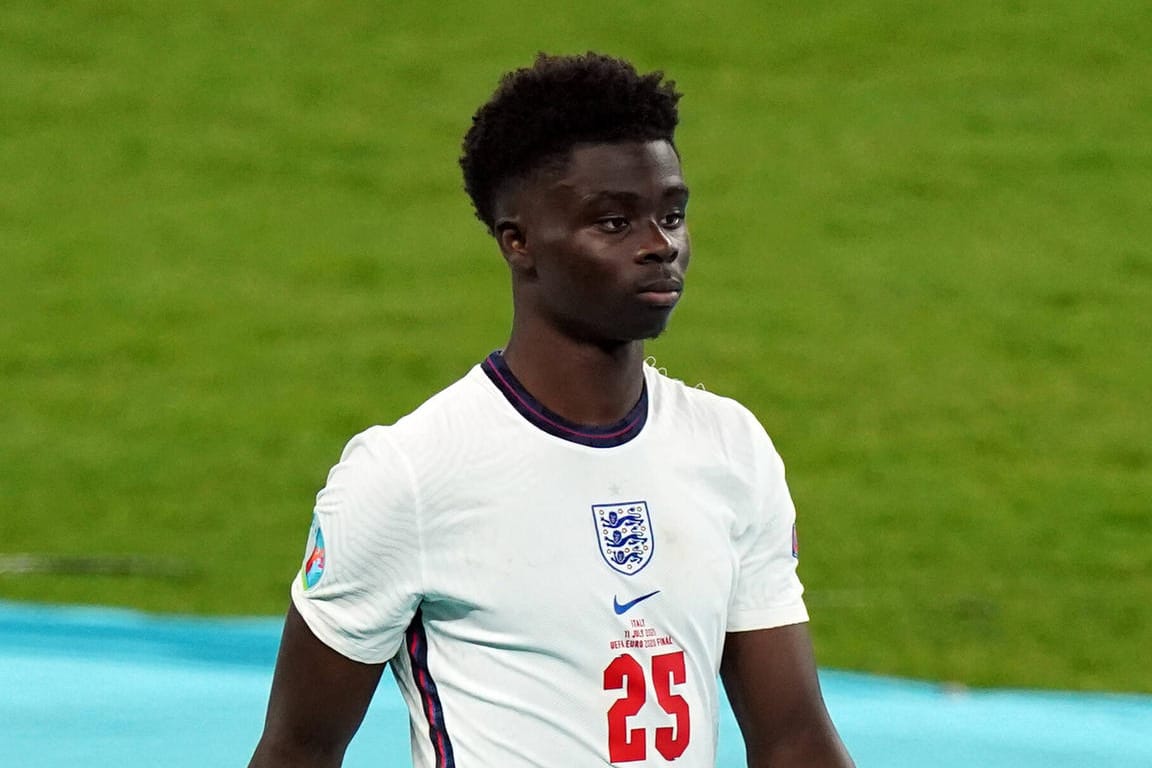 Bukayo Saka: Erstmals seit seinem entscheidenden, verschossenen Elfmeter hat sich das England-Talent zu Wort gemeldet.