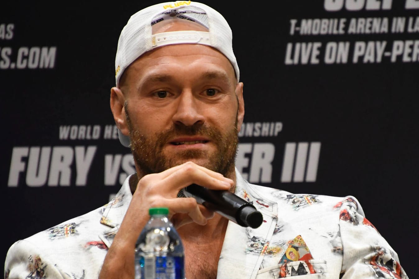 Tyson Fury: Der Box-Weltmeister im Schwergewicht ist positiv auf Corona getestet worden.