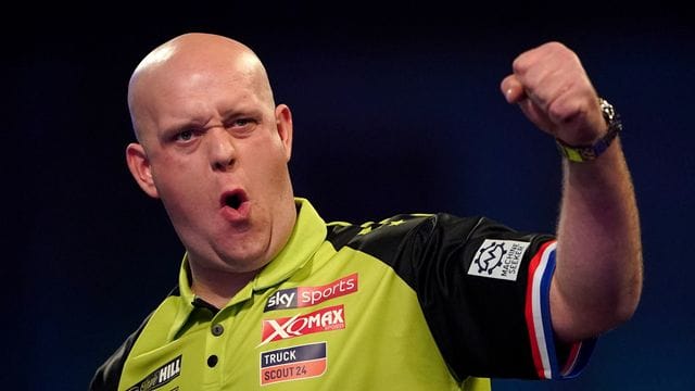 Freut sich auf die Rückkehr von Fans und volle Hallen nach gut 16 Monaten Corona-Pandemie: Michael van Gerwen. Freut sich auf die Rückkehr von Fans und volle Hallen nach gut 16 Monaten Corona-Pandemie: Michael van Gerwen.