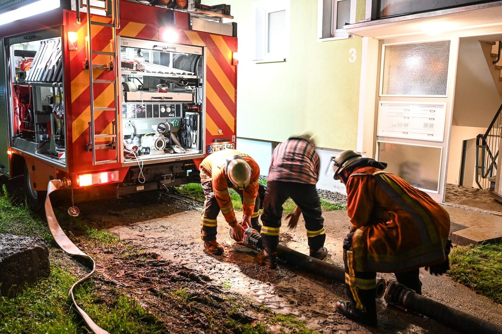 Hochwasser in Deutschland: Wegen des Starkregens sind viele Wohngebiete überschwemmt worden.