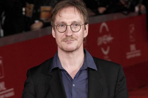 David Thewlis: Der "Harry Potter"-Star hat geheiratet.