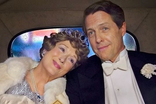 Florence Foster Jenkins (Meryl Streep) mit ihrem Partner und Manager St.