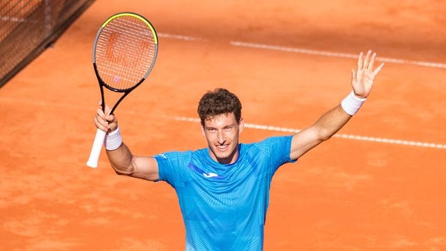 Der Spanier Pablo Carreno Busta jubelt nach seinem Sieg.
