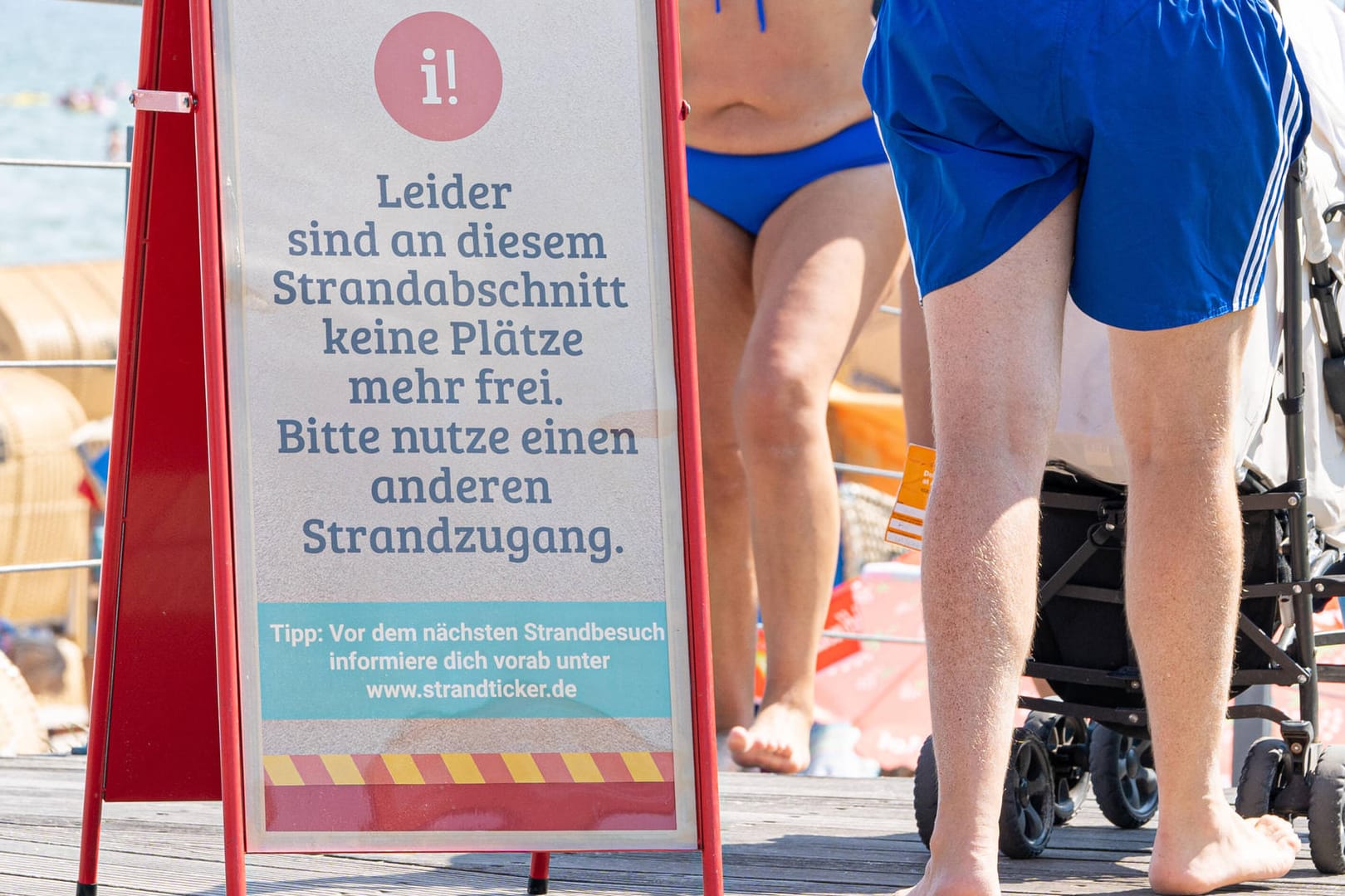 Gesperrter Strandabschnitt: Die ersten Strände sind auch in diesem Jahr wieder zu voll für Touristen.