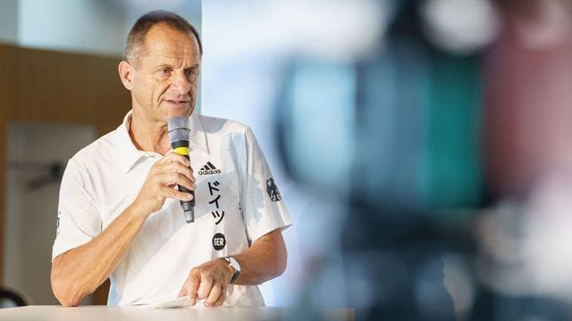 Hat sich mit der deutschen Olympia-Delegation auf den Weg Richtung Tokio gemacht: DOSB-Boss Alfons Hörmann.