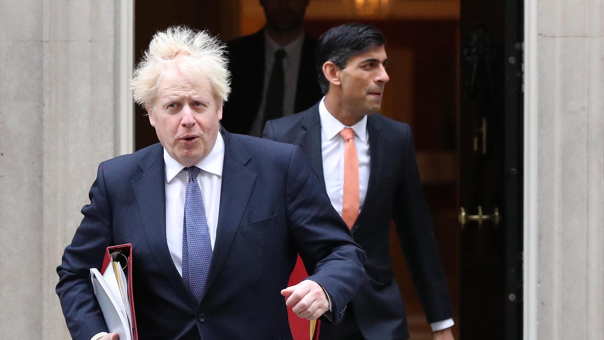 Boris Johnson: Großbritanniens Premierminister will sich nicht in Selbstisolation begeben – trotz Kontakt zu seinem erkrankten Gesundheitsminister.