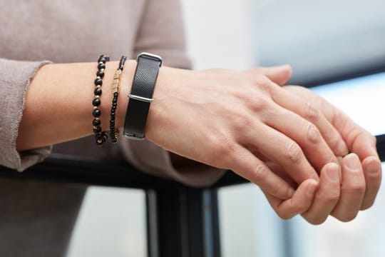 Das Armband von Aktiia: Mit diesem Gerät lässt sich der Blutdruck durchgängig überwachen.