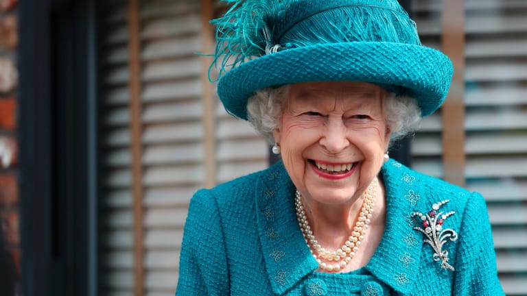 Queen Elizabeth II.: Sie hat sich überraschend einige Tage zurückgezogen.