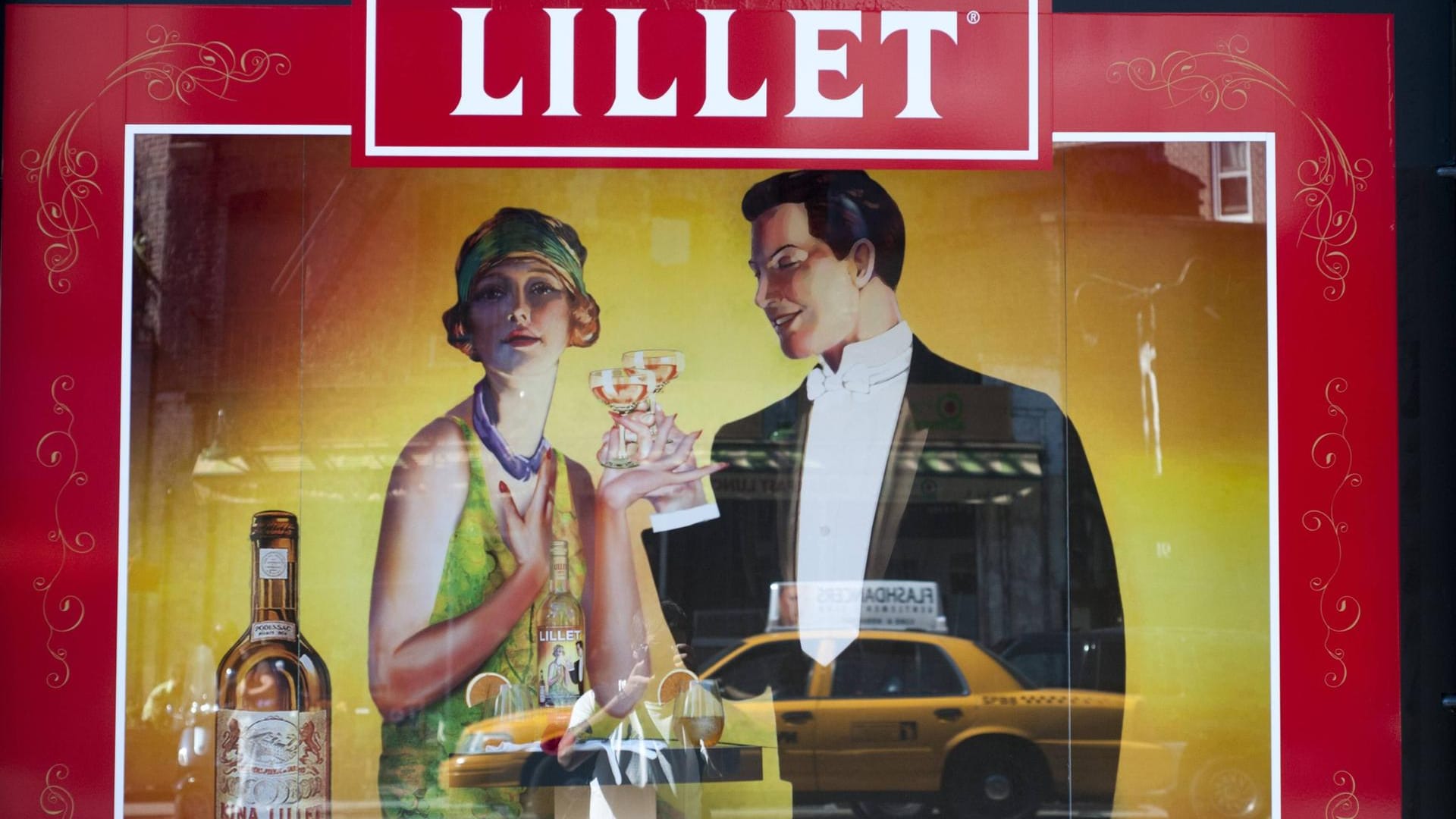 Werbeplakat: Lillet besteht zu 85 Prozent aus Wein.