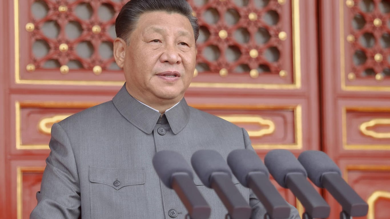 Chinas Staatschef Xi Jinping: "Die USA schließen weitere Schritte nicht aus, um die Volksrepublik China zur Rechenschaft zu ziehen".