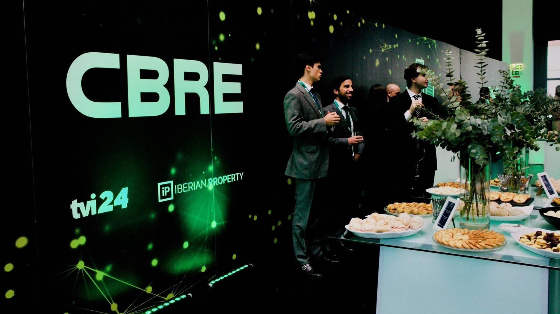 Messestand der CBRE in Lissabon: Der Dienstleister ist eine der Größen der Immobilienbranche.