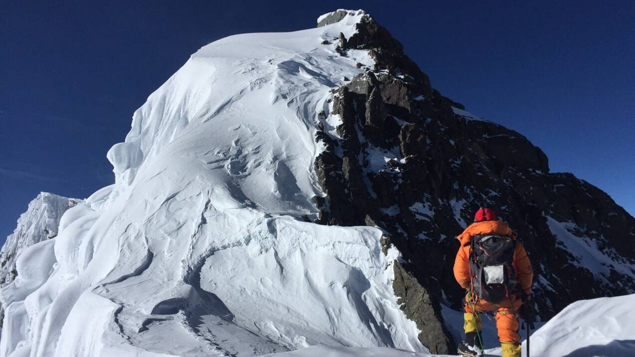 Bergsteiger am Mount Broad Peak in Pakistan (Symboldbild): Einem Südkoreaner ist es als erstem Menschen mit einer Behinderung gelungen, die 14 höchsten Gipfel der Welt zu erklimmen.