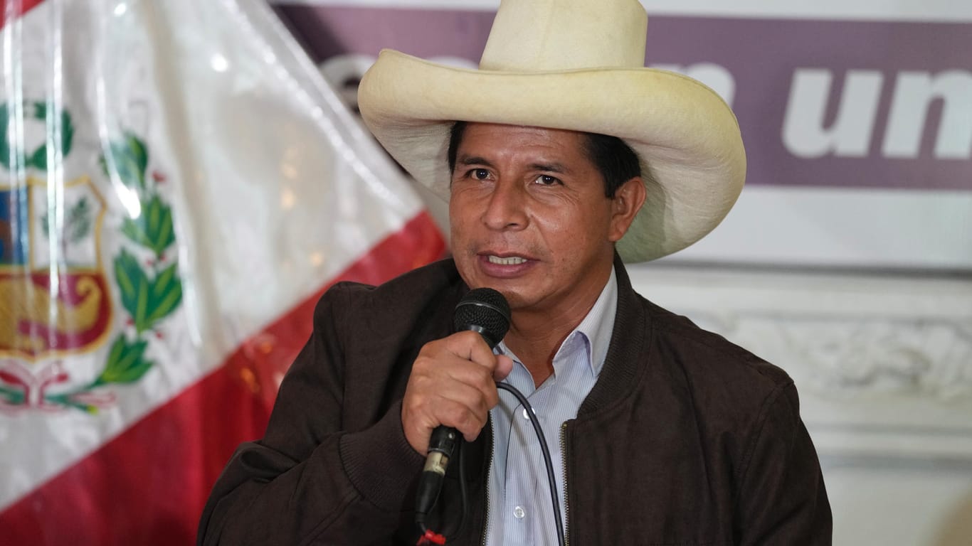 Pedro Castillo: Der Bewerber der marxistisch-leninistischen Partei Perú Libre kam auf 50,12 Prozent der Stimmen.