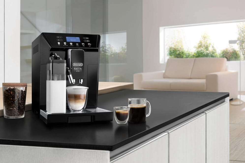 Für Genießer gibt es heute stark reduzierte Kaffeemaschinen von De'Longhi und Bosch.