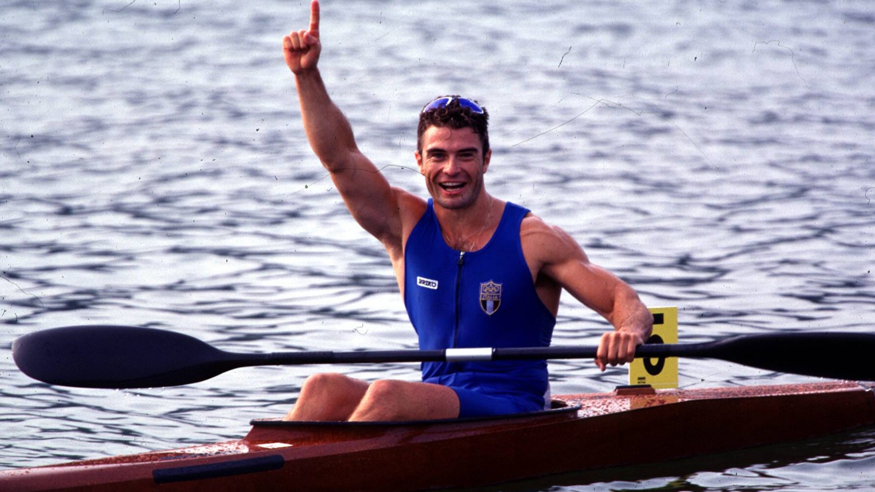 Olympiasieg 1996: Antonio Rossi jubelt bei den Spielen in Atlanta.