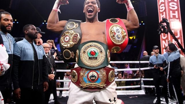 Dreifach-Weltmeister Anthony Joshua kämpft am 25.