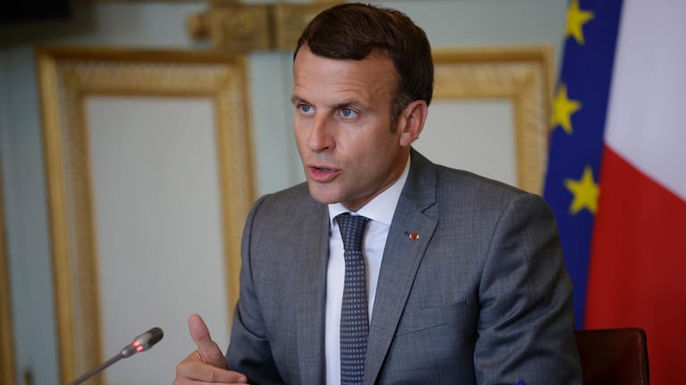 Emmanuel Macron: Frankreichs Präsident steht wegen der Verschärfung der Corona-Maßnahmen in der Kritik.