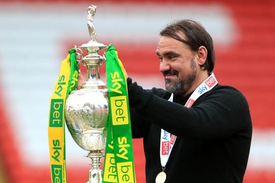 Daniel Farke wurde mit Norwich City in der Vorsaison Zweitliga-Meister und stieg in die Premier League auf.