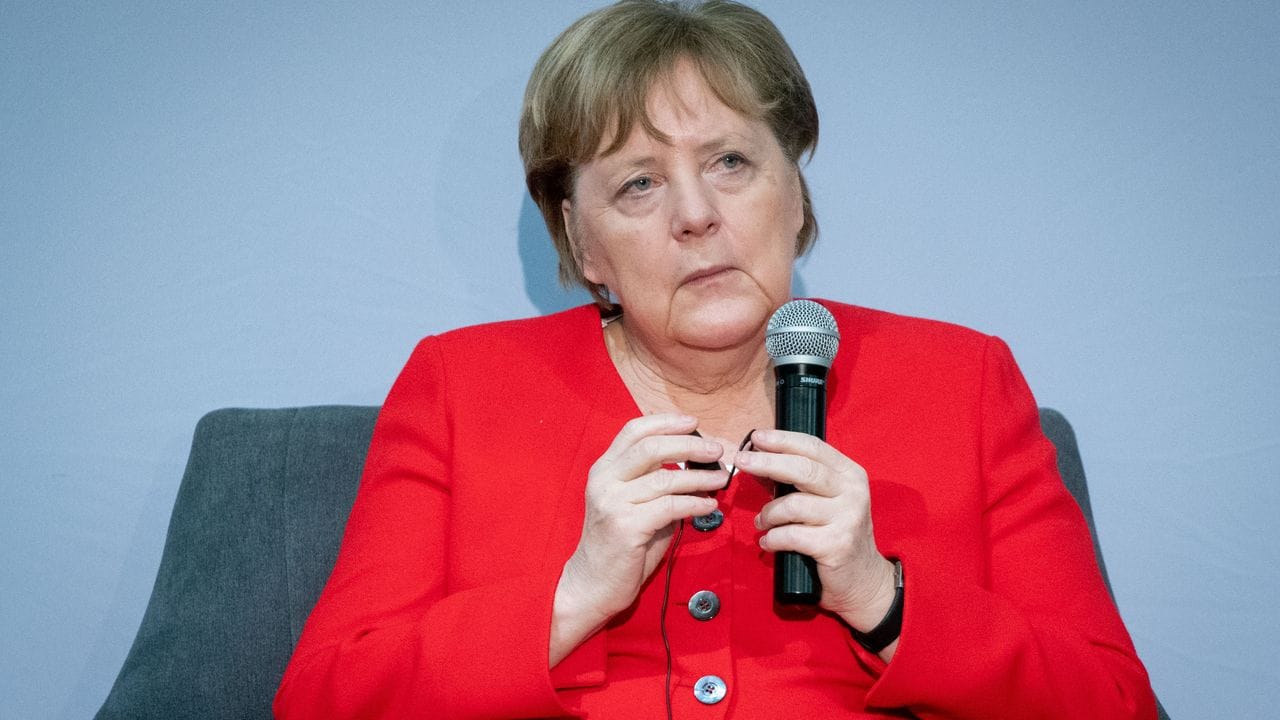 Bundeskanzlerin Angela Merkel nimmt Stück für Stück Abschied von der Politik.