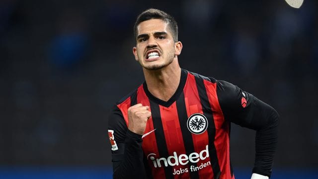 André Silva bejubelt ein Tor André Silva bejubelt ein Tor